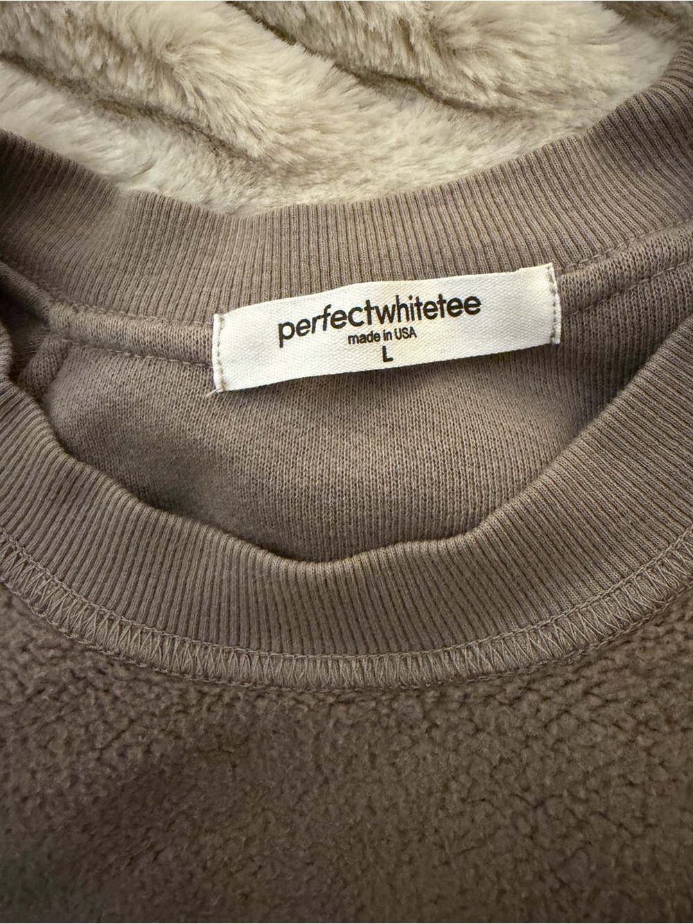 Perfectwhitetee Ziggy Fleece Sweatshirt Taupe Size L - Picture 3 of 4